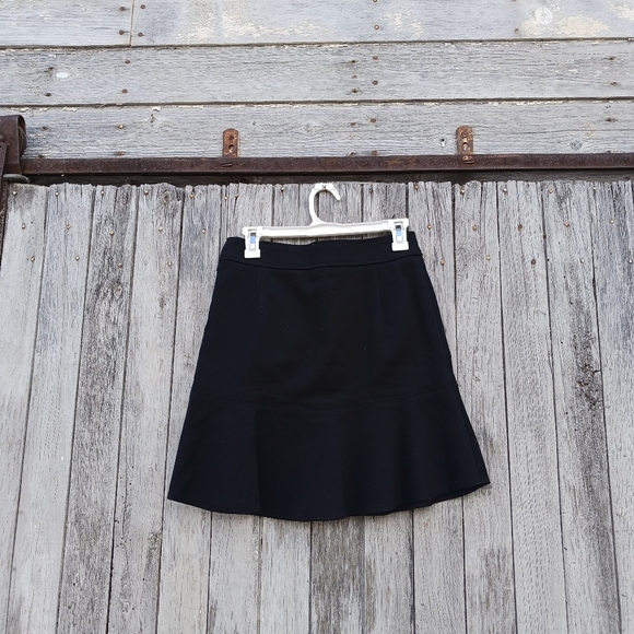 Gap Stretch Womens Sz 2 Black Cotton Spandex Flare Mid Rise Mini Skirt - Picture 6 of 6
